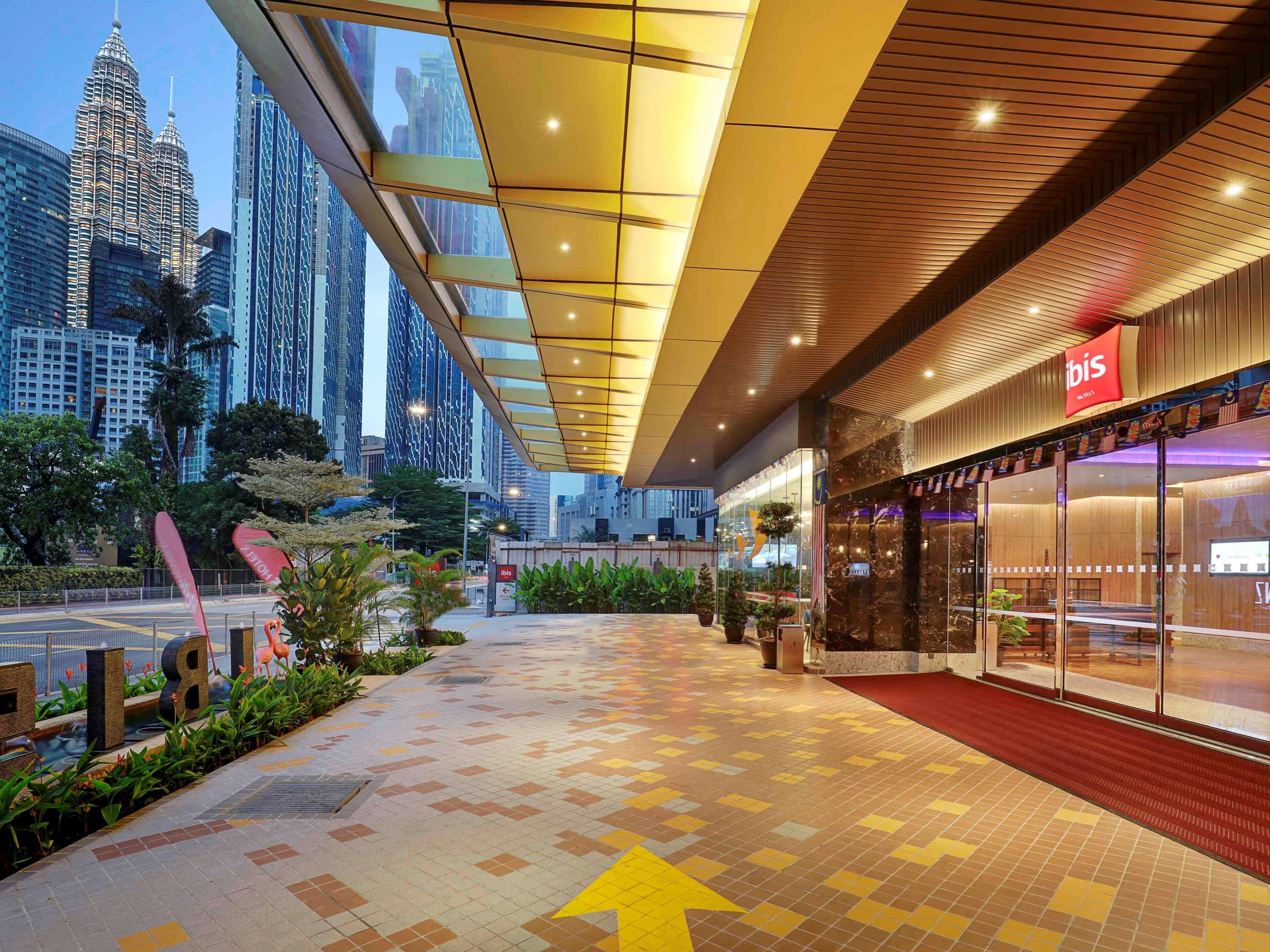 Ibis Kuala Lumpur City Centre Exterior photo